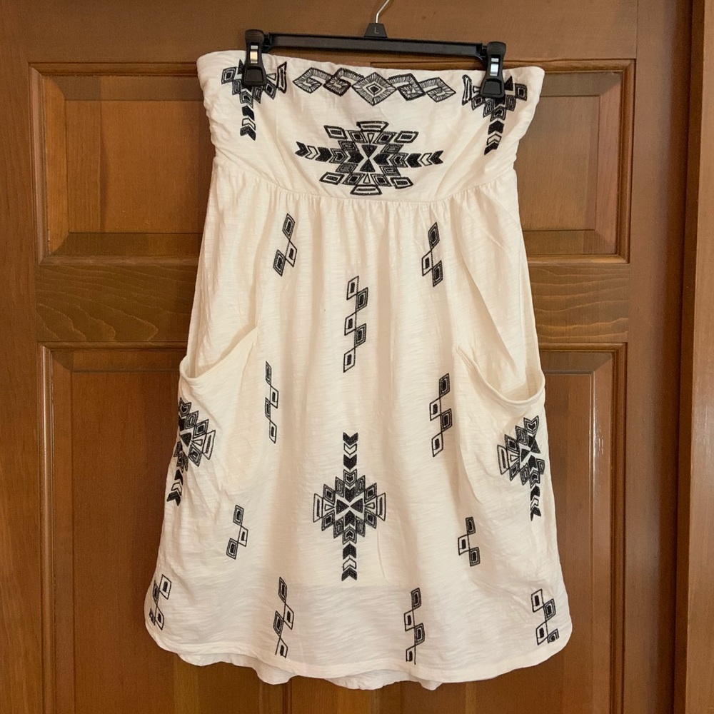 Express cream Aztec print beaded strapless dress